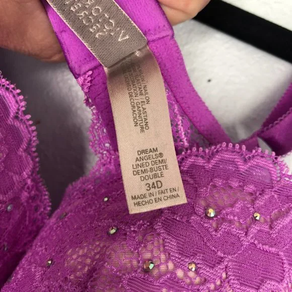 Victoria's Secret Dream Angels Purple Lacy Crystal / Lined Demi 34D Bra - Picture 2 of 5